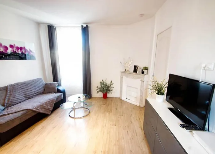 Lovely One Bedroom Apartment Gambetta Cannes